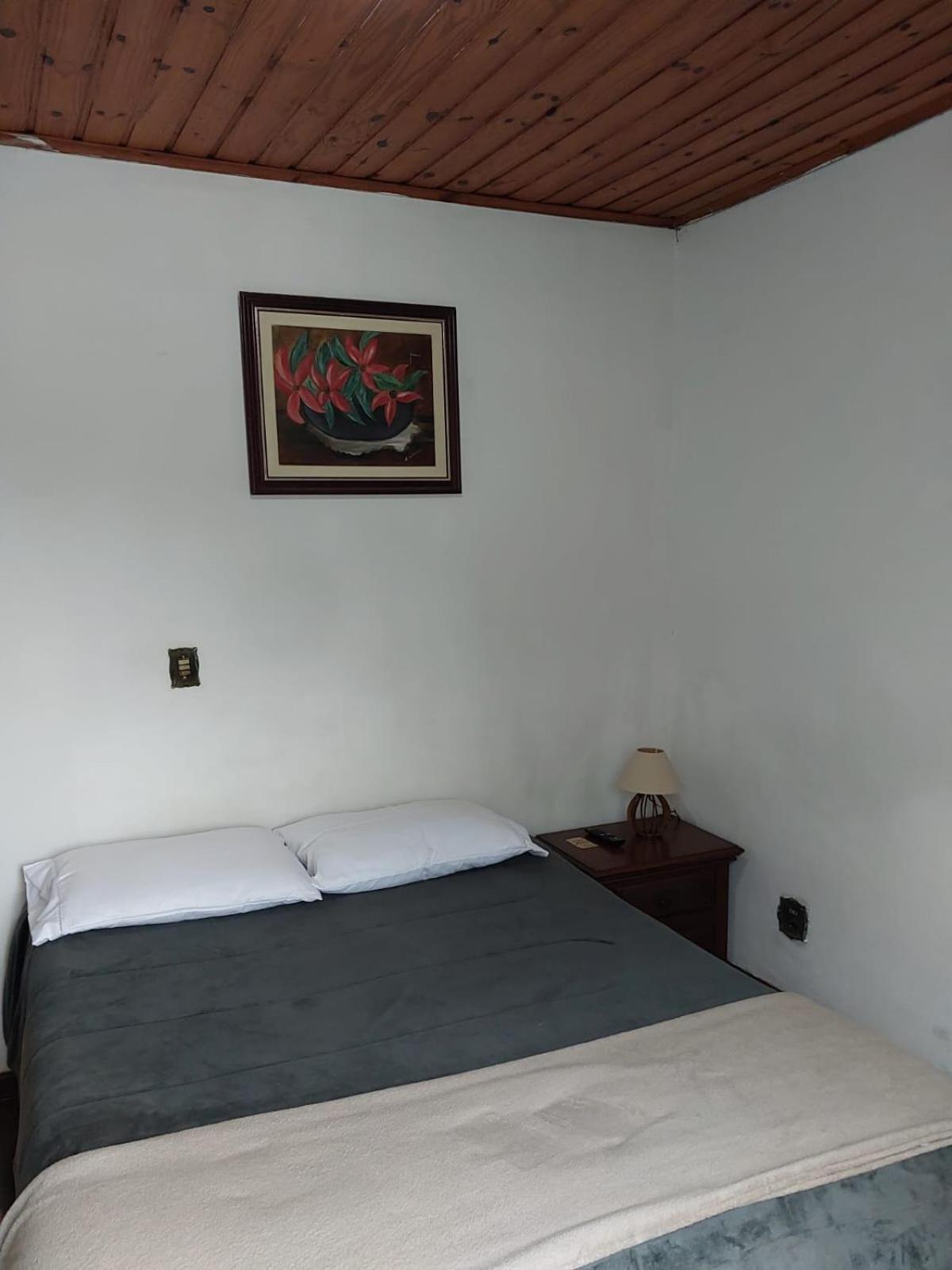Acomodação com café da manhã  Casa Vivenda Da Lua *
